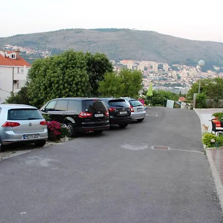 Daire Elegant In With 40 M² Terrace *