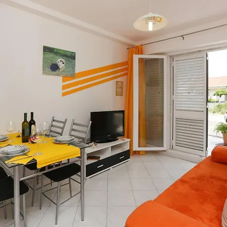 Elegant In With 40 M² Terrace *