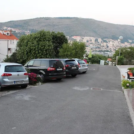 Apartment Elegant In With 40 M² Terrace Dubrovnik