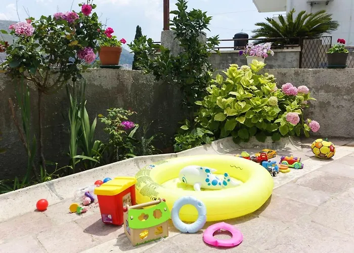 Apartmán Elegant In With 40 M² Terrace *