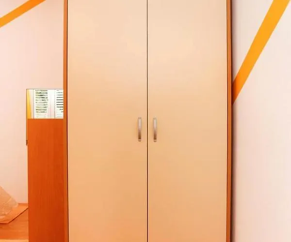 Elegant In With 40 M² Terrace * 두브로브니크