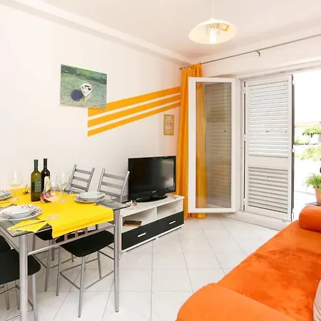 Elegant In With 40 M² Terrace Dubrownik